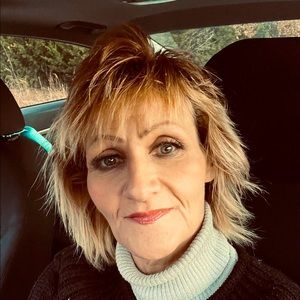 Meet your Posher, Sheila